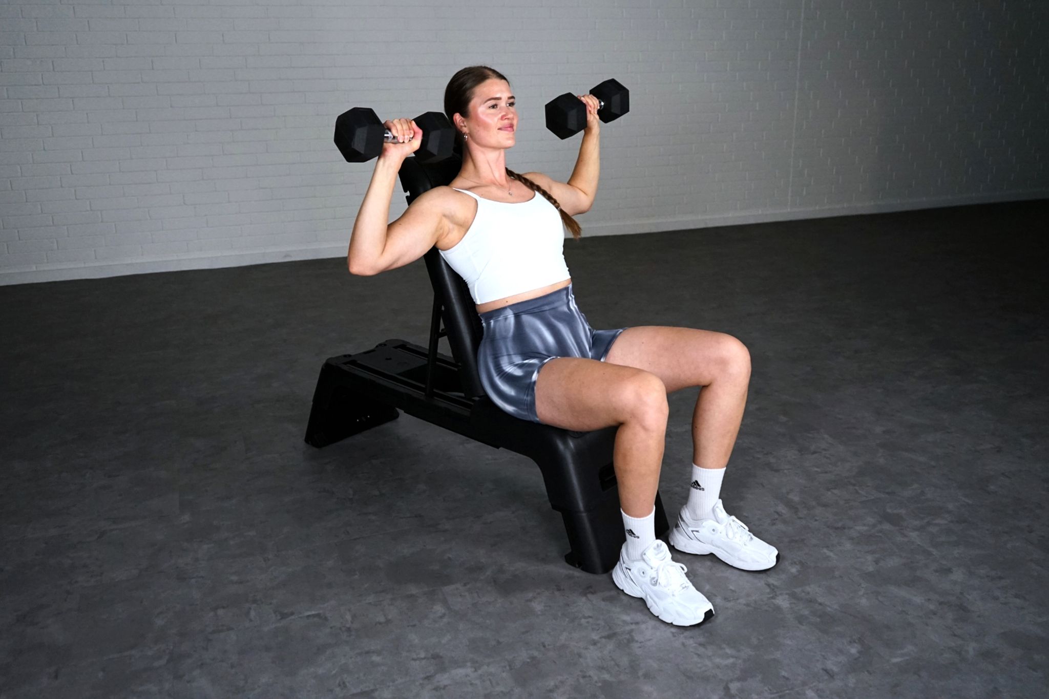 Stepbænk med justerbart ryglæn - Billede 2